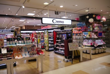 Cremo 横浜ワールドポーターズ店