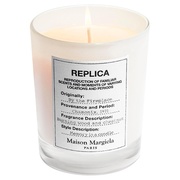 レプリカ キャンドル バイ ザ ファイヤープレイス / Maison Margiela Fragrances（メゾン マルジェラ フレグランス）の画像