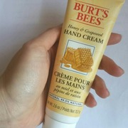 ハニー&グレープシードオイルハンドクリーム / BURT'S BEESへのクチコミ投稿画像