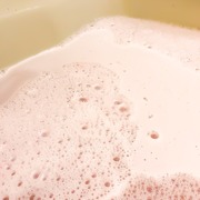 贅沢泡とろ 入浴料 ジュエリーローズの香り / お湯物語へのクチコミ投稿画像