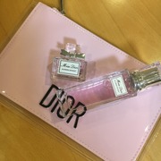 ミス ディオール ブルーミング ブーケ ローラー パール / ディオールへのクチコミ投稿画像