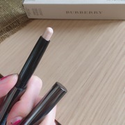 フレッシュグロウ ハイライティングルミナスペン / Burberryへのクチコミ投稿画像