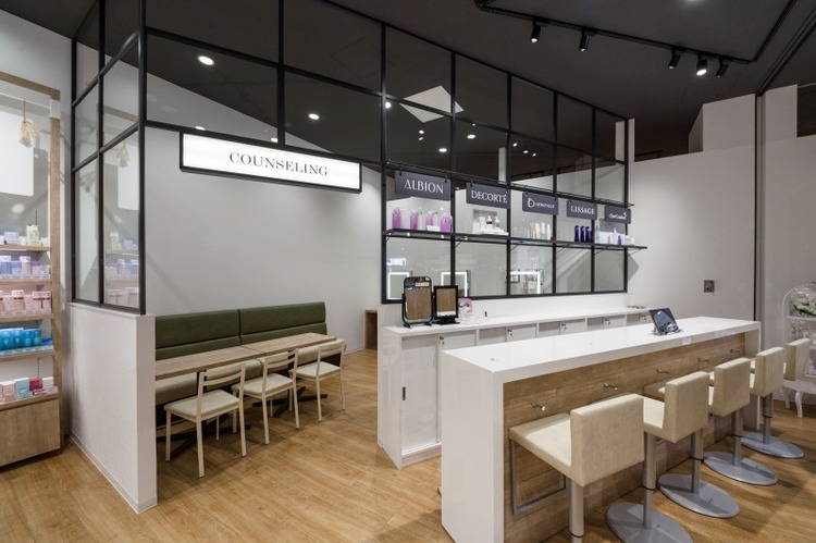 @cosme STORE TSUTAYA 札幌美しが丘店